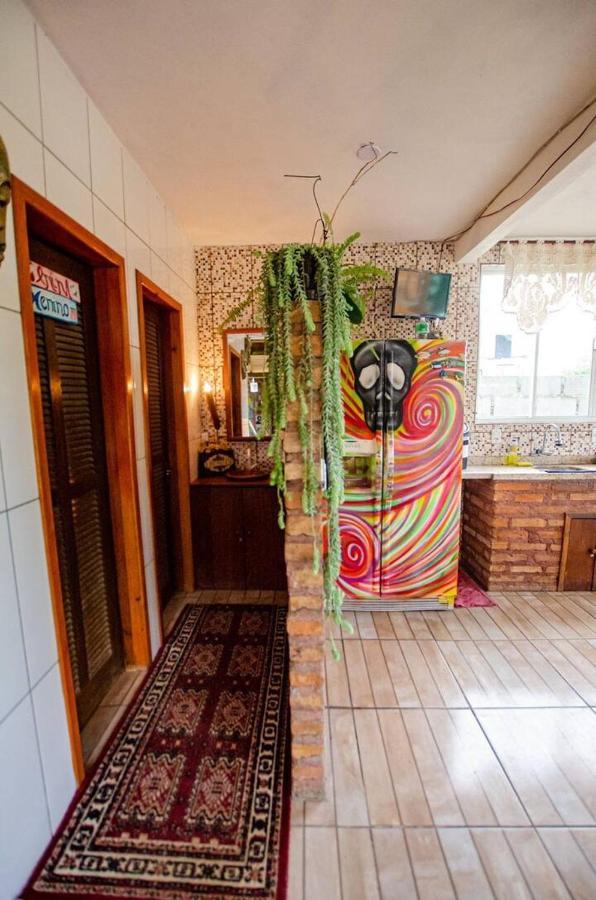 Hostel Quintal Do Rosa 普腊亚罗萨 外观 照片